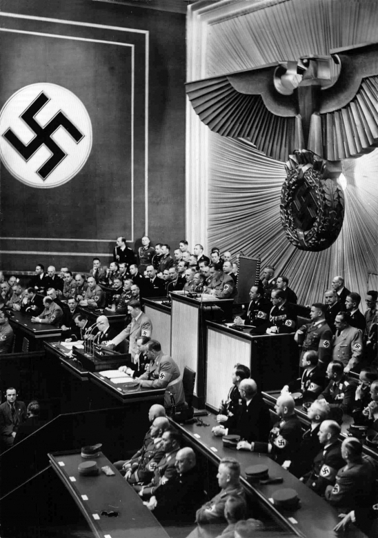 Adolf Hitler's response to Roosevelt in the Kroll Opera house